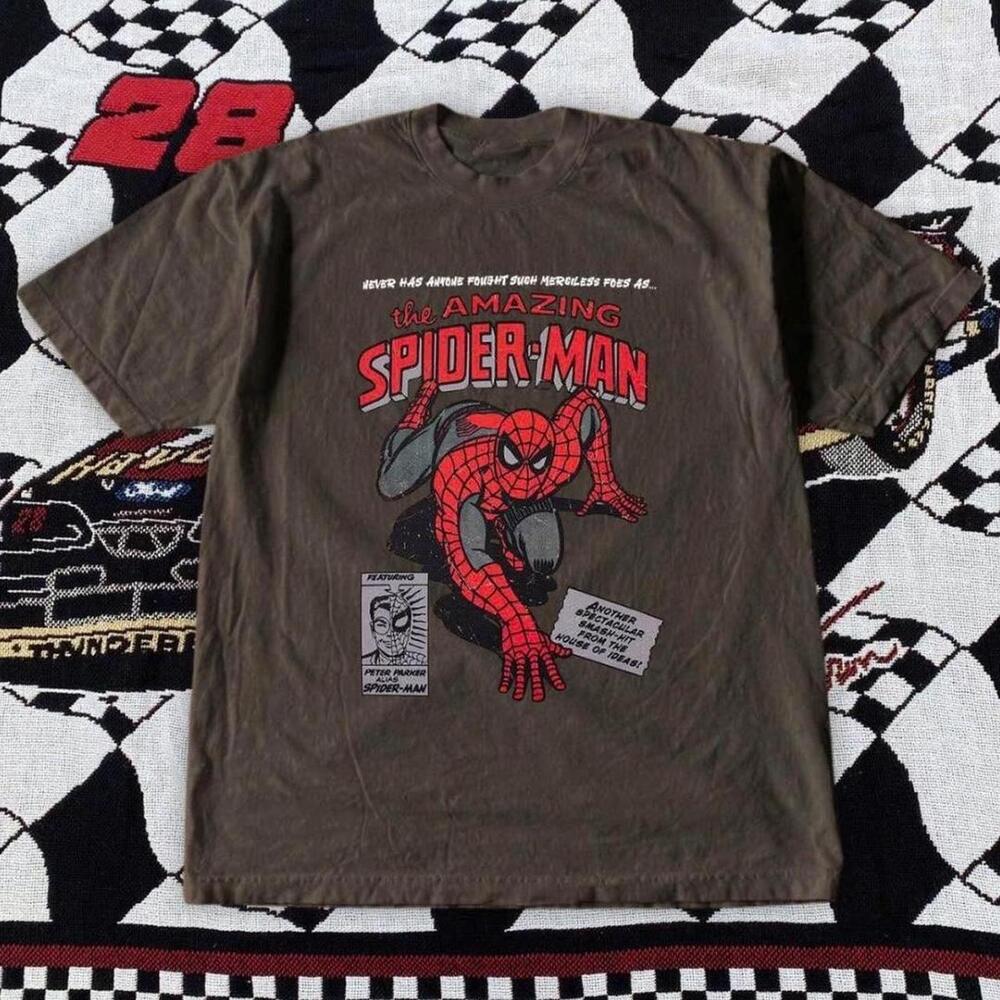 Gildan Men Brown T-Shirt, Brown Spider-Man Graphic Tee